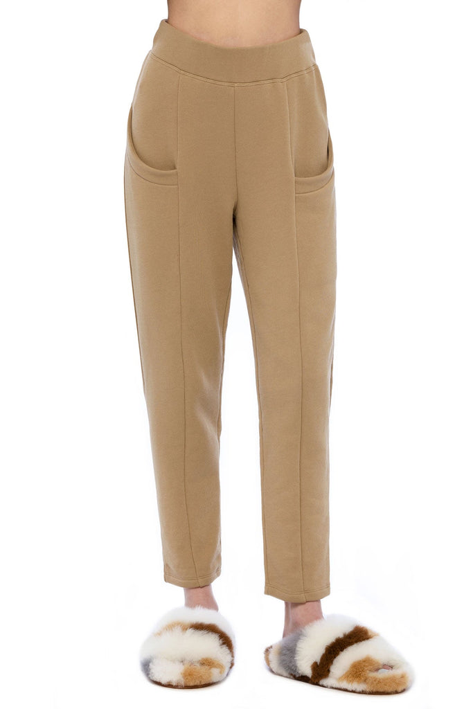 Sweatpants color dune beige. Peruvian pima cotton. High waist. Large elastic belt. Deep front pockets. loungewear apparel.