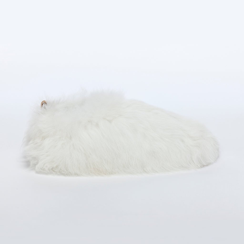 Pearl White Swirl. Ethical Alpaca fur luxury slippers. Leather soles. Sheepskin interior. Made in Peru. Animal cruelty free.
