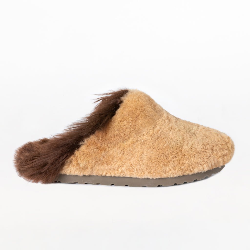 Alpaca Fur Sabo Shoe in color Vanilla