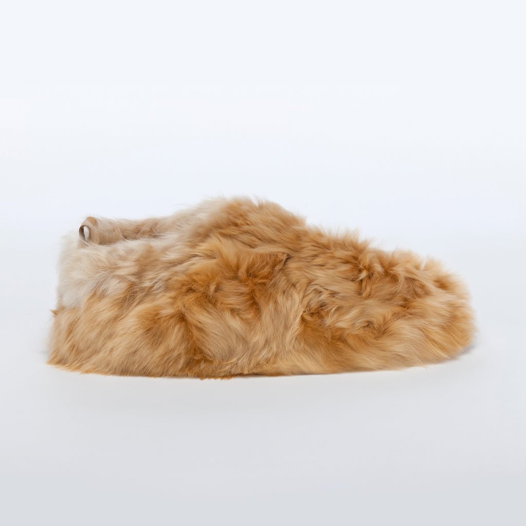 Honey Swirl. Ethical Alpaca fur luxury slippers. Leather soles. Sheepskin interior. Made in Peru. Animal cruelty free.