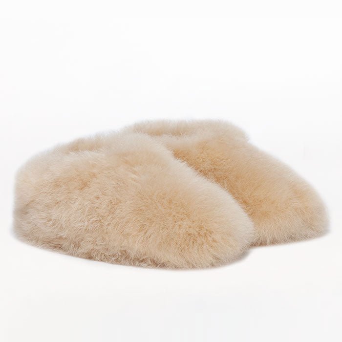 Kids Bootie alpaca fur slippers color Almond Satin. For toddlers.